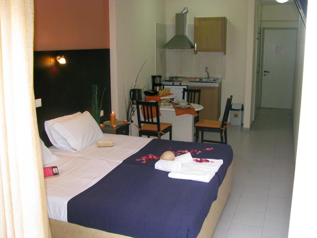 Villa Kokkinos Potos Room photo