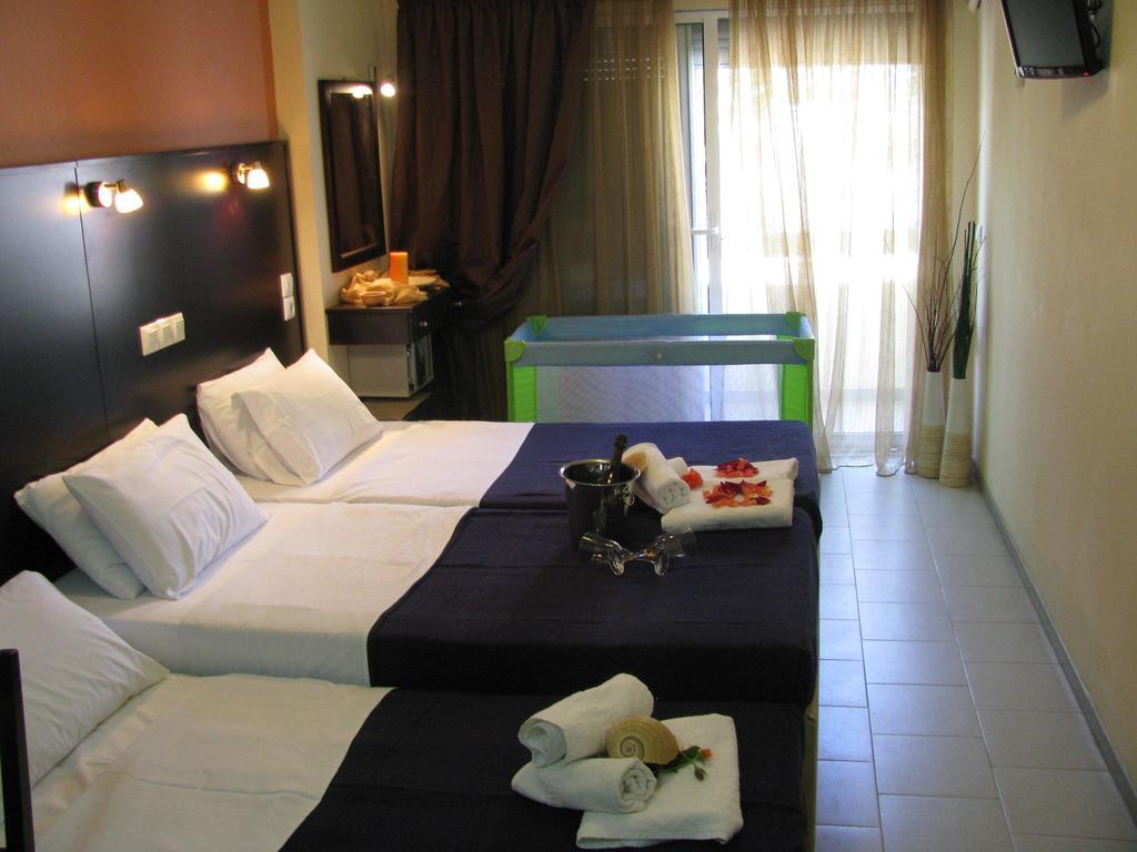 Villa Kokkinos Potos Room photo